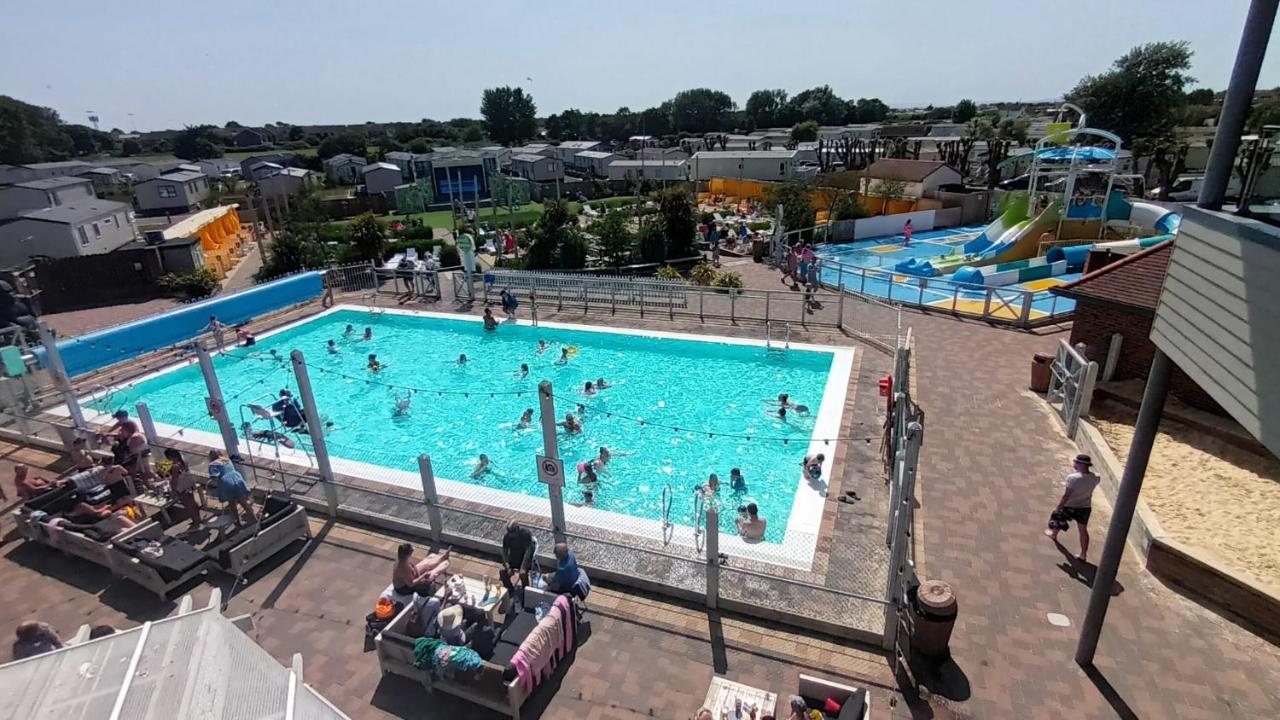 Olympic Holiday Caravan Hotel Selsey Luaran gambar